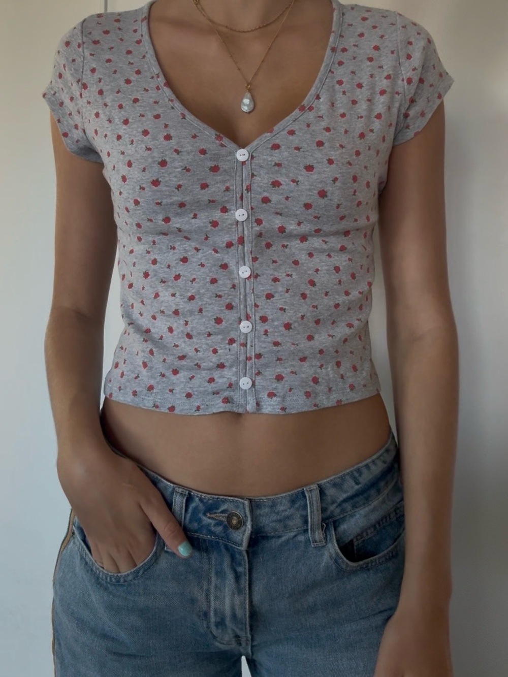 Cropped Button-Front V-Neck Top in Heather Gray with Strawberry Print